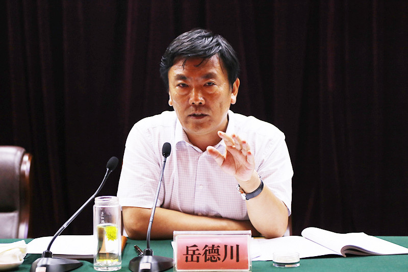 县区和市直部门单位党政正职向市纪委全委会述廉述责会议召开